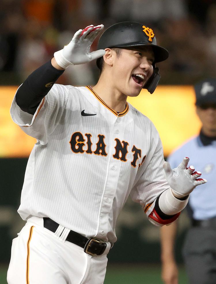 6月の「スカパー！サヨナラ賞」に坂本選手 | 読売ジャイアンツ