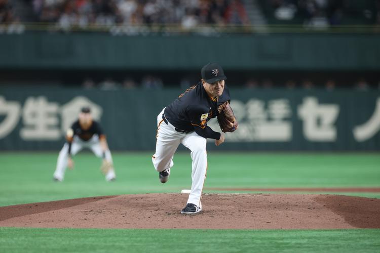 3rdユニホームチャリティーオークション開催 | 読売ジャイアンツ（巨人