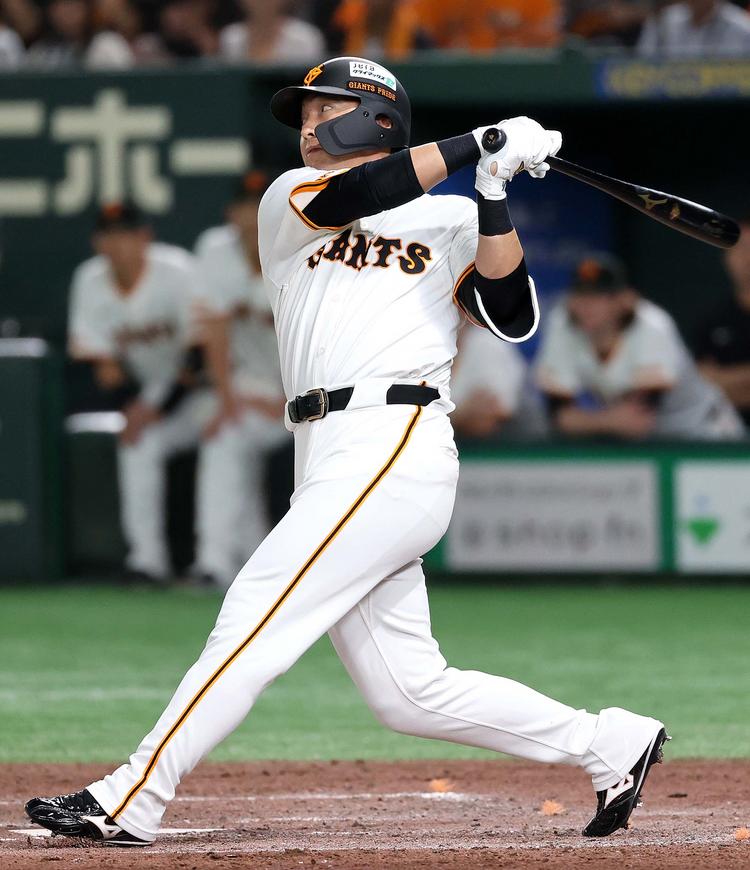 長野 久義 | 選手情報 | 読売ジャイアンツ(巨人軍)公式サイト 長野 久義 | 選手情報 | 読売ジャイアンツ(巨人軍)公式サイト