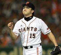 【送料込】巨人→ロッテ移籍★澤村★ジャイアンツ 巨人沢村がロッテに衝撃トレード！年俸差約1億5千万の裏にある原