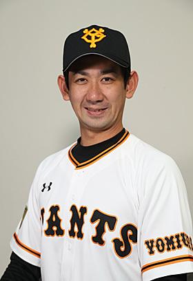 会田三軍投手コーチが人命救助、東京消防庁より表彰 | 読売