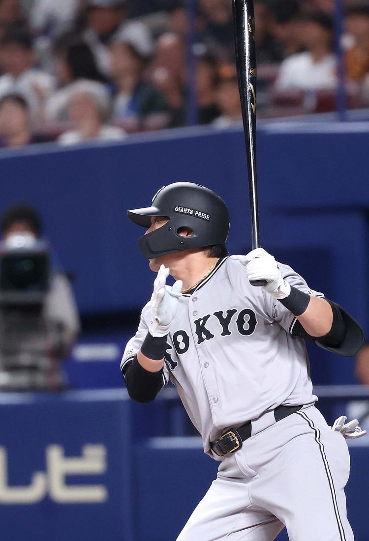 長野 久義 | 選手情報 | 読売ジャイアンツ(巨人軍)公式サイト 長野 久義 | 選手情報 | 読売ジャイアンツ(巨人軍)公式サイト