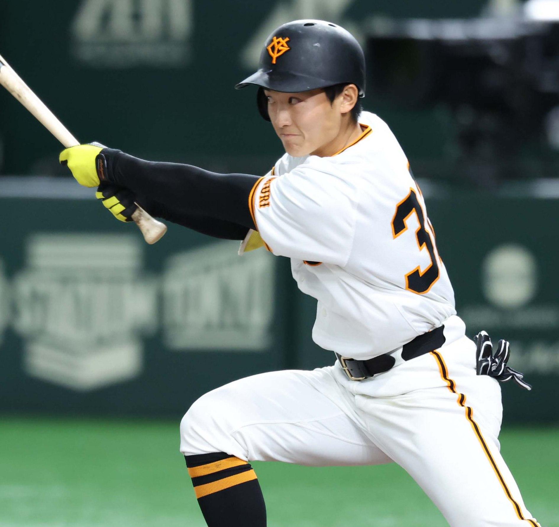 読売ジャイアンツ 浦田俊輔 直筆サイン入りユニフォーム Lサイズ ビジター 巨人 読売ジャイアンツ 浦田俊輔 直筆サイン入りユニフォーム Lサイズ