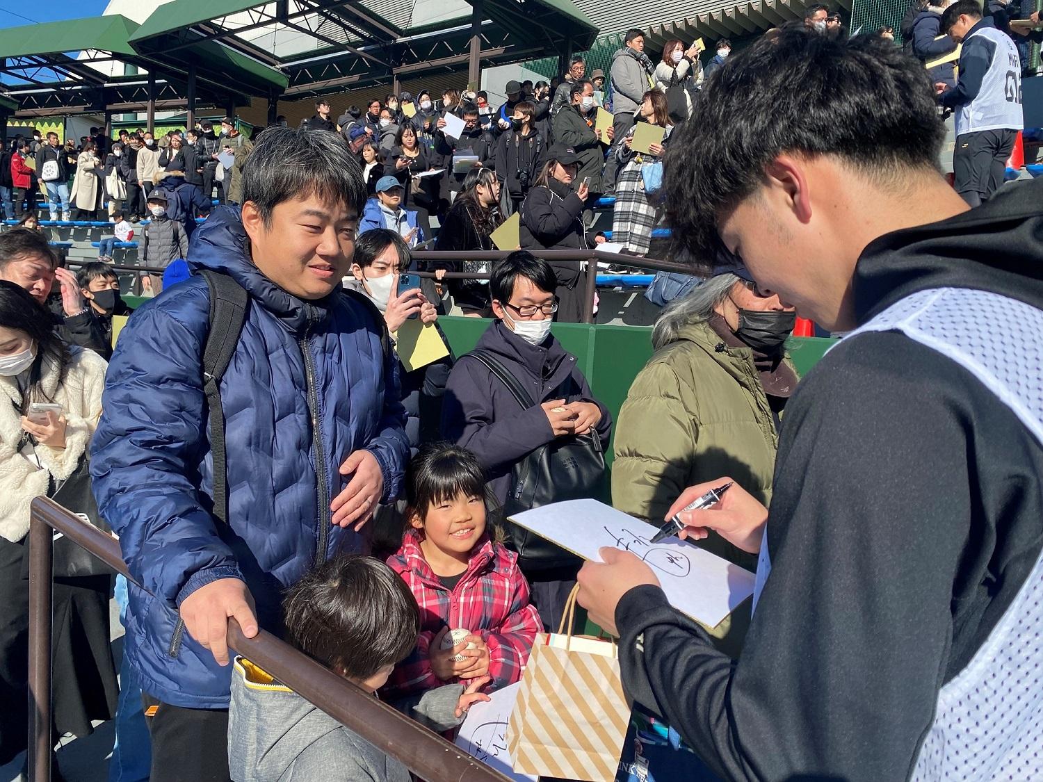 96ToQaYUKWEbsPd5SbhTJS