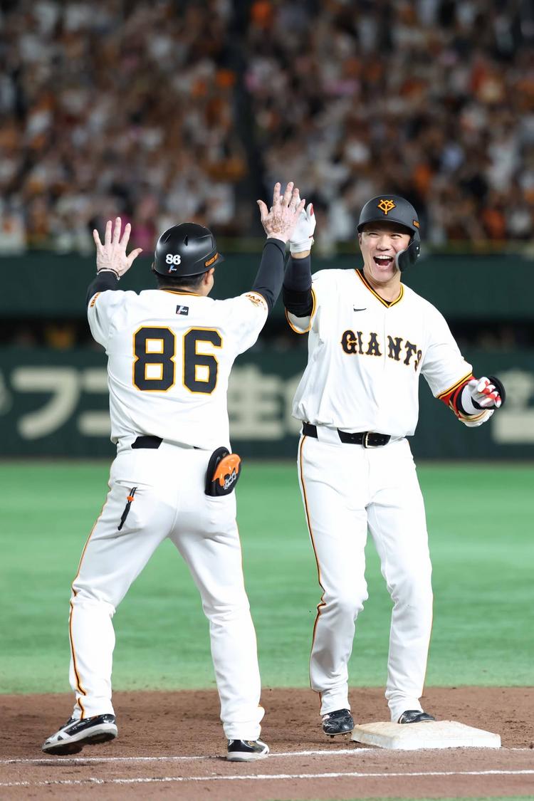 坂本選手が9、10月度の「スカパー！サヨナラ賞」 | 読売