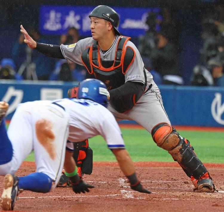 岸田 行倫 | 選手情報 | 読売ジャイアンツ（巨人軍）公式サイト