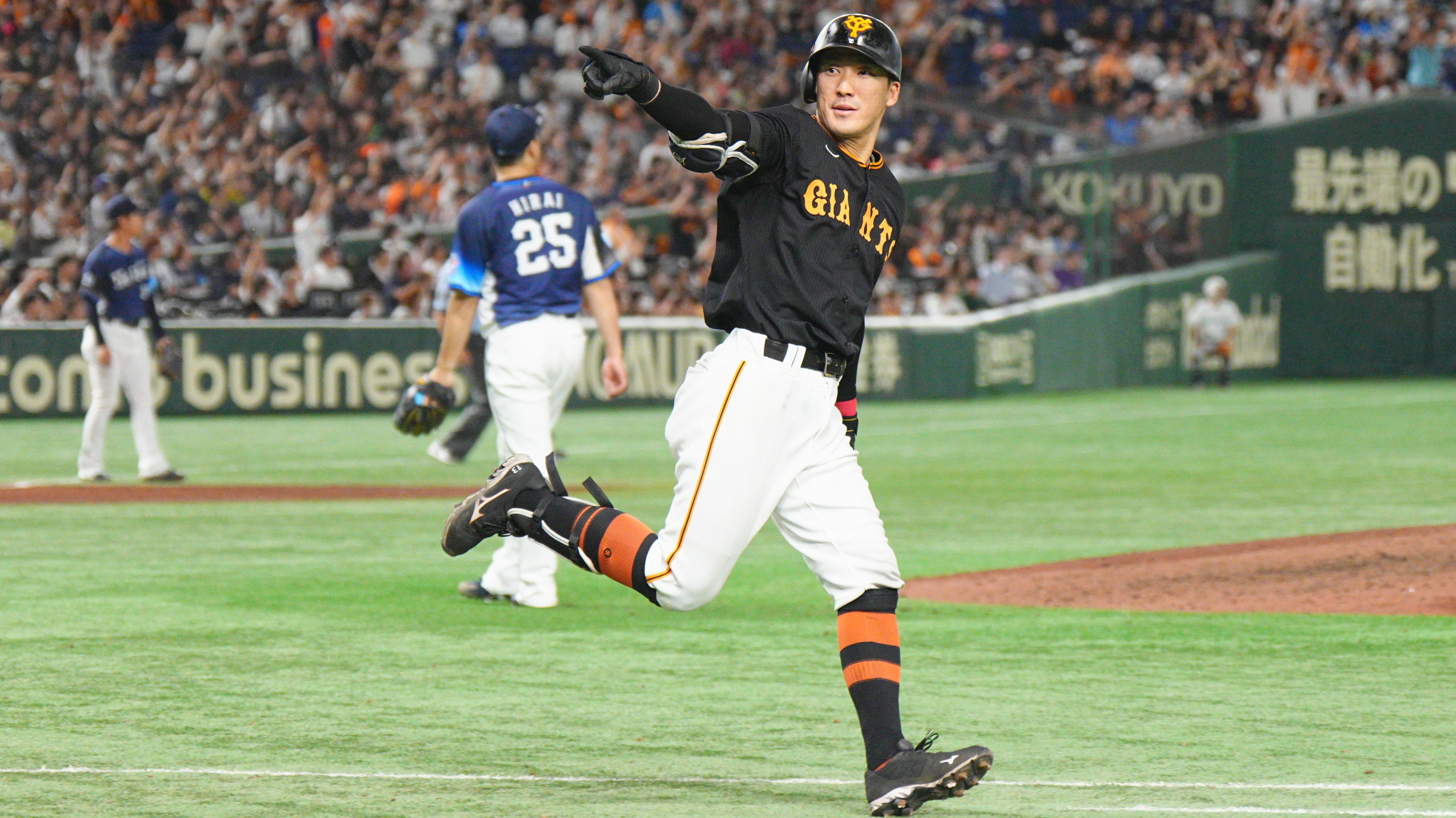 梶谷隆幸選手「サヨナラ勝利」記念グッズを期間限定販売 | 読売