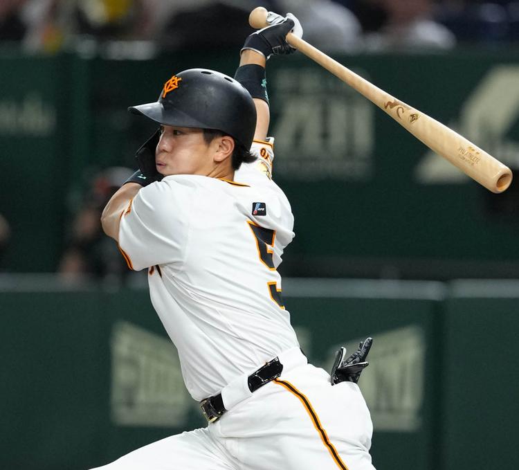 読売ジャイアンツ対横浜ＤｅＮＡベイスターズ　公式戦　8月２日（土）【バラ売り可】 読売ジャイアンツ対横浜DeNAベイスターズ 公式戦 8月2日