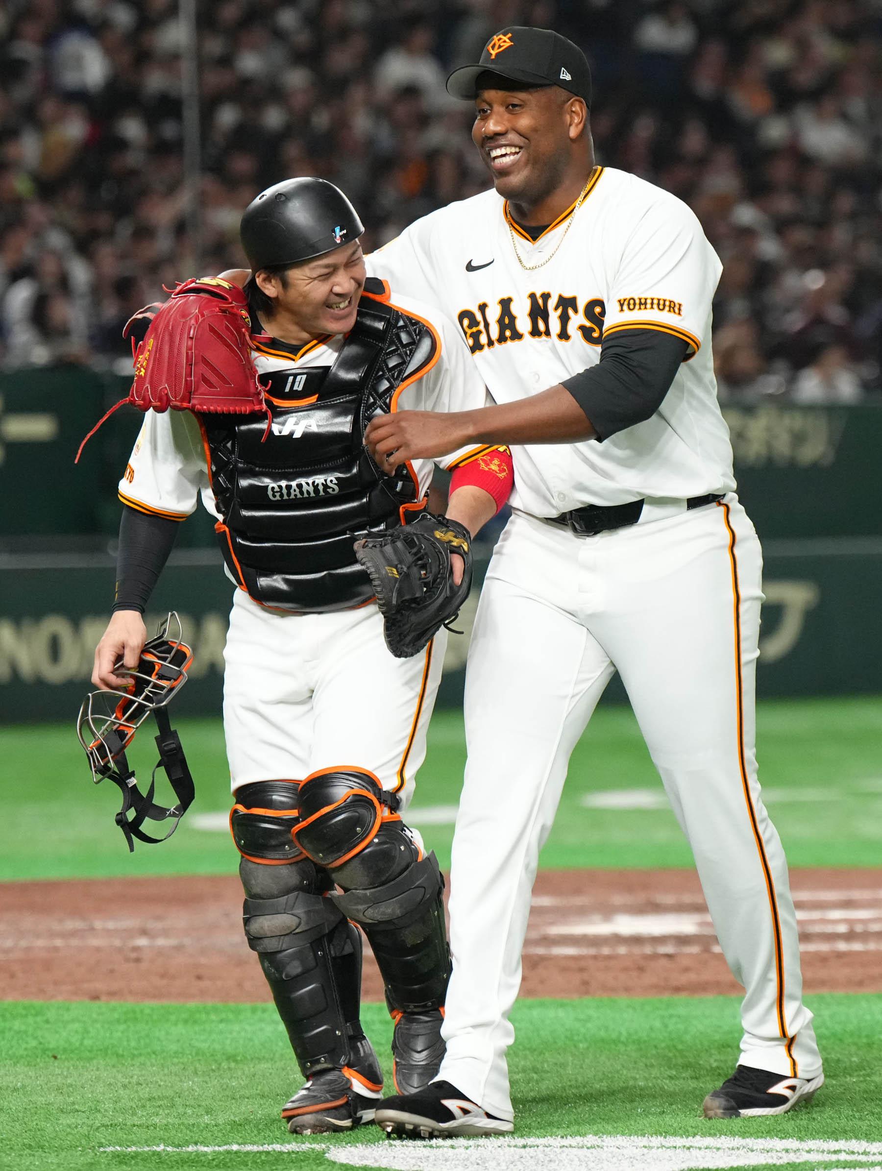 vsロッテ 2回戦 東京ドーム | Gフォト | 読売ジャイアンツ（巨人