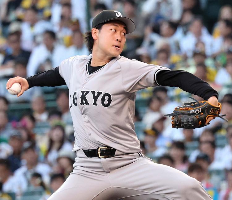 5/22 阪神巨人　甲子園球場 阪神 甲子園球場のライトに「docomo LOUNGE