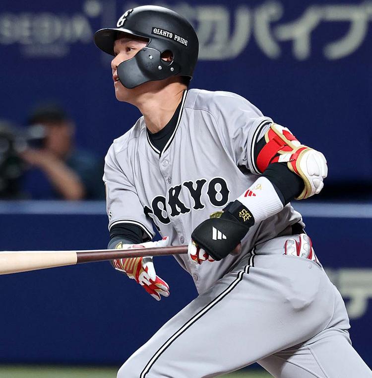 GIANTS ジャイアンツ 坂本勇人 #6 坂本勇人 🦁 @hayato.sakamoto6 . . . ベンチからネクストに