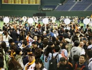 お値下げしました♪ ジャイアンツシーズンシートオーナー感謝祭2012天賞堂時計 ジャイアンツシーズンシートオーナー感謝祭2012天賞堂時計