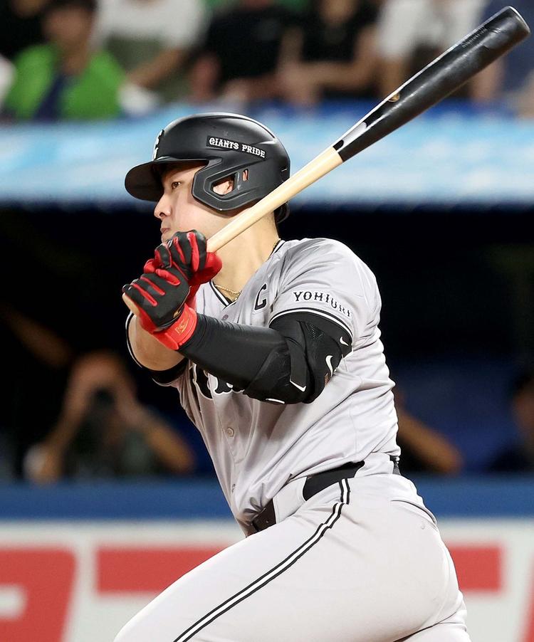 岡本 和真 | 選手情報 | 読売ジャイアンツ（巨人軍）公式サイト