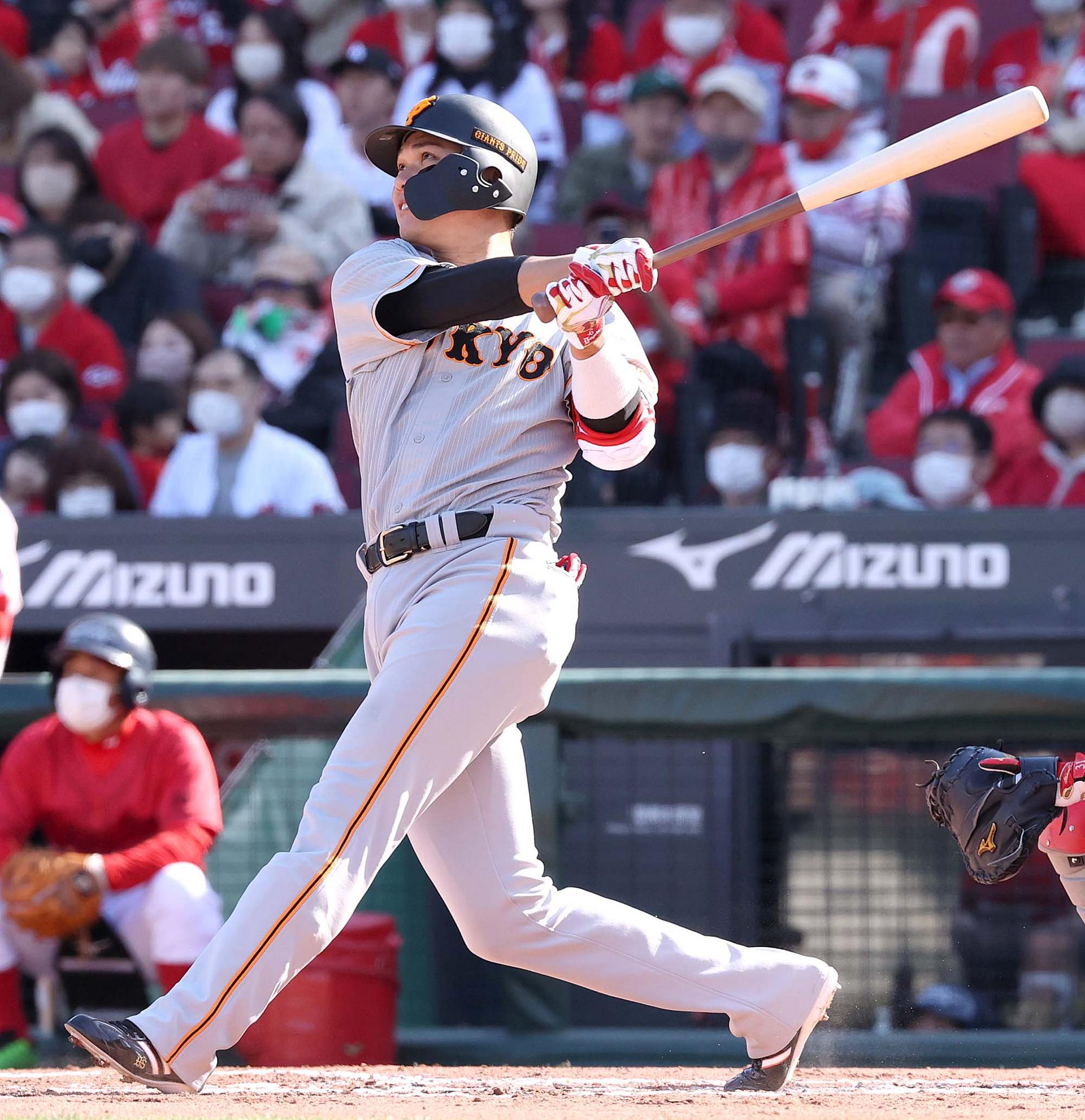 プロ野球チケット2枚 広島VS巨人 マツダスタジアム8月28日(木)18時00分 プロ野球チケット2枚 広島VS巨人 マツダスタジアム8月28日(木)18