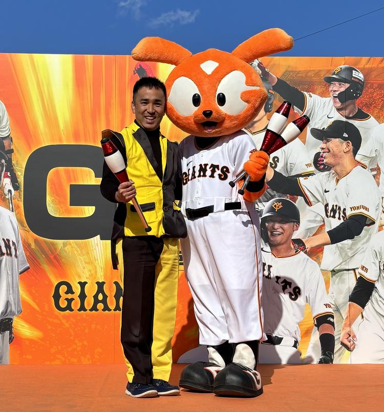 n*a様 2018 ジャイアンツ宮崎キャンプ60周年記念ユニフォーム〈F