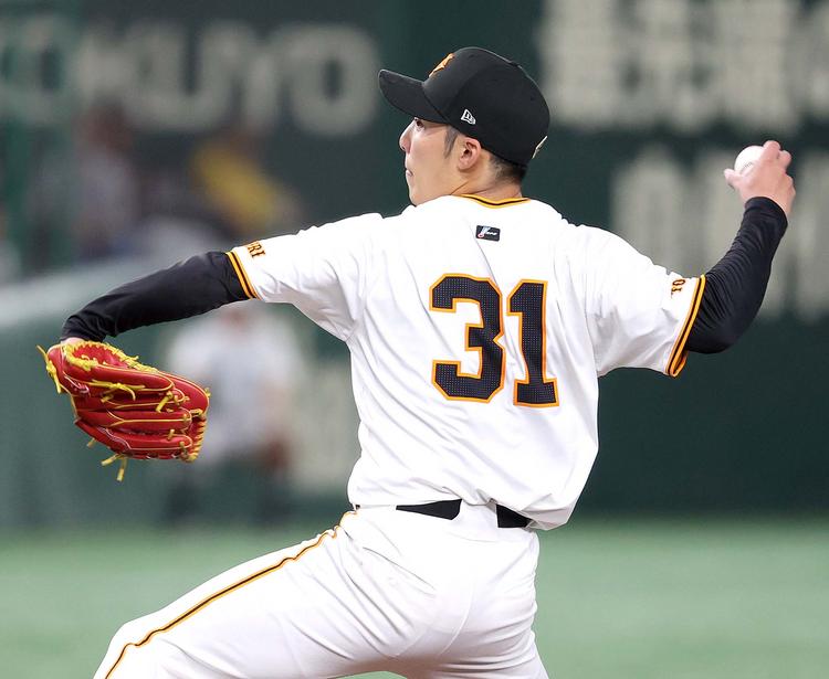 阪神タイガース　対　読売ジャイアンツ戦　チケット　2024年7/15(月) 8/16 読売ジャイアンツvs 阪神タイガース 東京ドーム 2階席中央