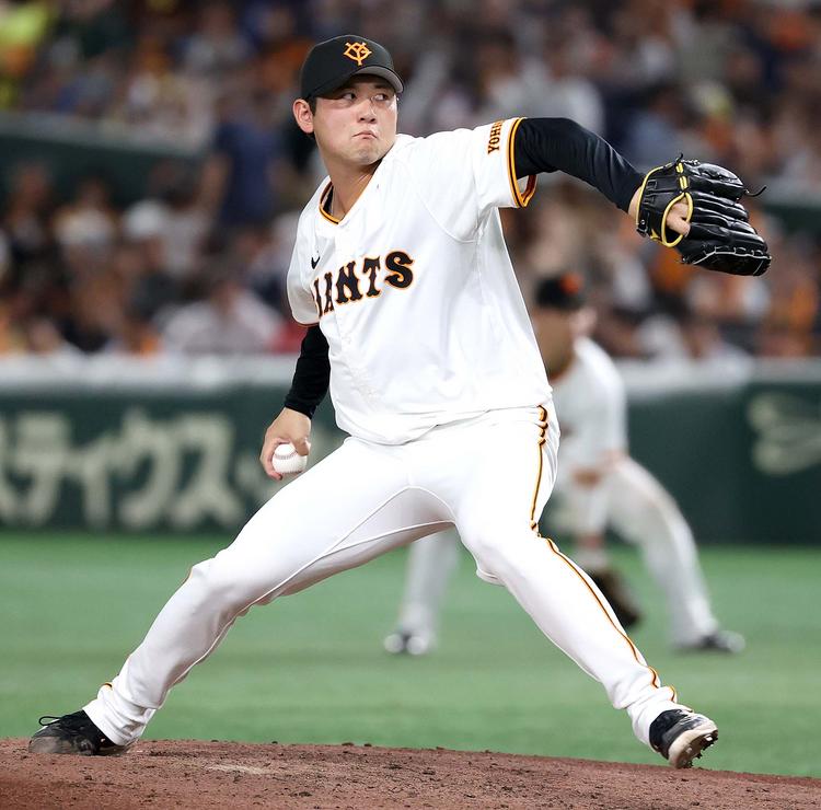 【即送します】8/6 (火)巨人対広島スターシートA ●ペアチケット● 東京ドーム 8月13日(水) 巨人VS中日 ペアチケット - メルカリ