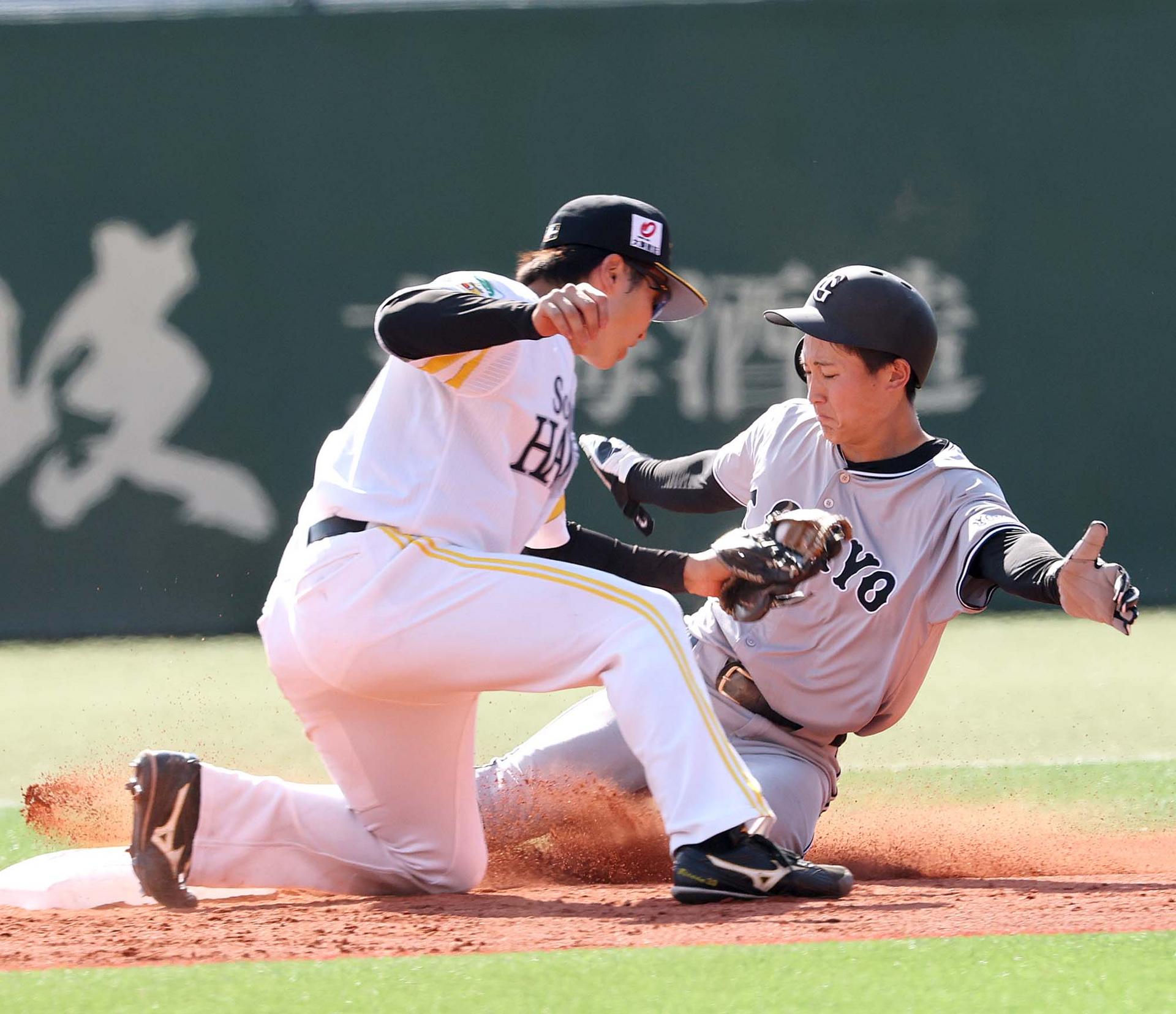 読売ジャイアンツ 浦田俊輔 直筆サイン入りユニフォーム Lサイズ ビジター 巨人 レプリカ・プロコレクションユニホーム|読売ジャイアンツ公式