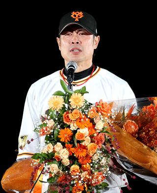 巨人 読売ジャイアンツ 亀井善行 引退記念 オーセンティック