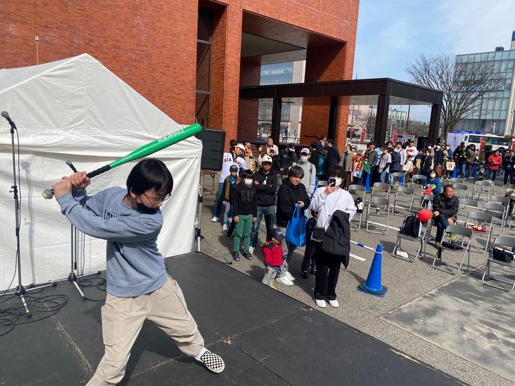 4月12、13日に金沢・富山で公式戦開催記念イベント | 読売