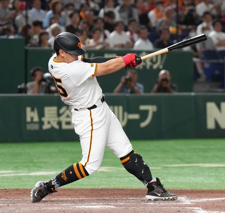 岡本 和真 | 選手情報 | 読売ジャイアンツ(巨人軍)公式サイト 岡本 和真 | 選手情報 | 読売ジャイアンツ(巨人軍)公式サイト