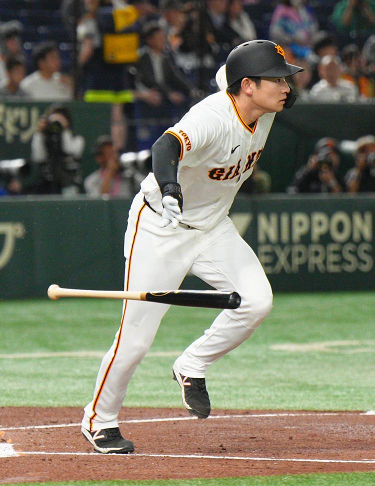 ジャイアンツ公式】 萩尾匡也｜GIANTS公式通販