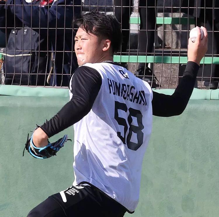 新人合同自主トレスタート！浅野選手らルーキーたちが「奪回」に