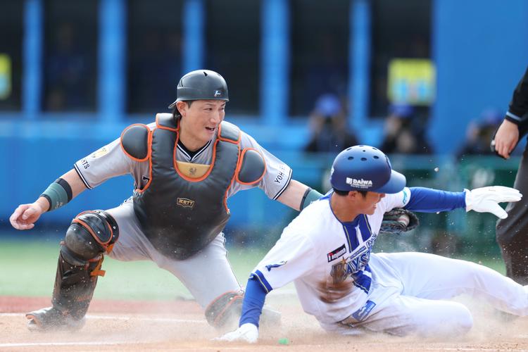 Giants \"最新版\"含む 読売巨人軍（ジャイアンツ） on X: 