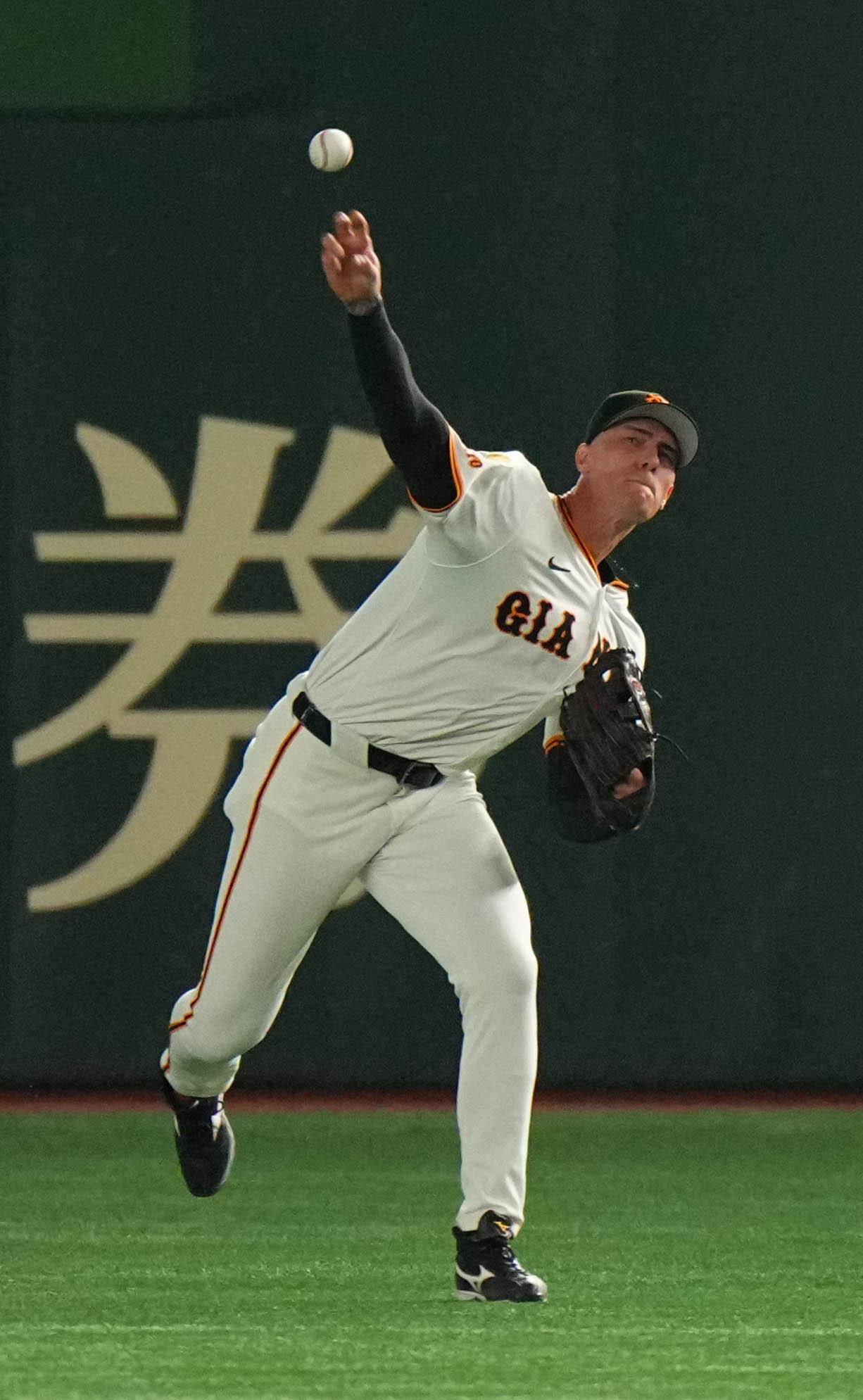 フルプ | 選手情報 | 読売ジャイアンツ（巨人軍）公式サイト