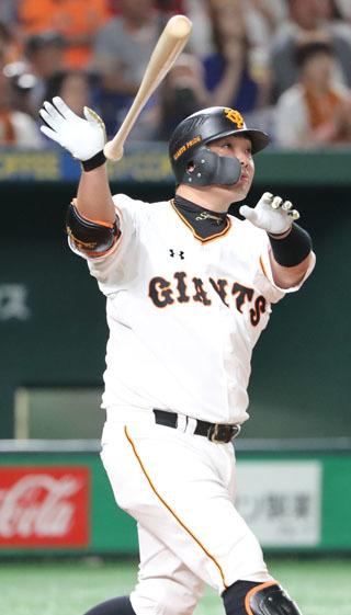 4番・捕手」で阿部選手出場、坂本勇選手とアベック本塁打！ | 読売