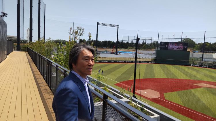 松井秀喜さんがGタウンで始球式～「松井部屋の畳」と再会も