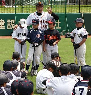 プロ野球　読売ジャイアンツ　尾花コーチ　実使用ジャケットXXL プロ野球 読売ジャイアンツ 尾花コーチ 実使用ジャケットXXL プロ野球