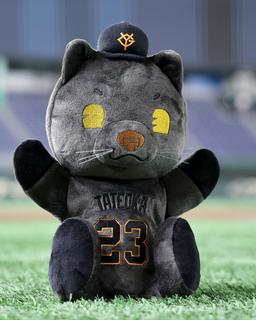 パペットキャラクター「おすわりぬいぐるみ」追加の14種を発売 | 読売