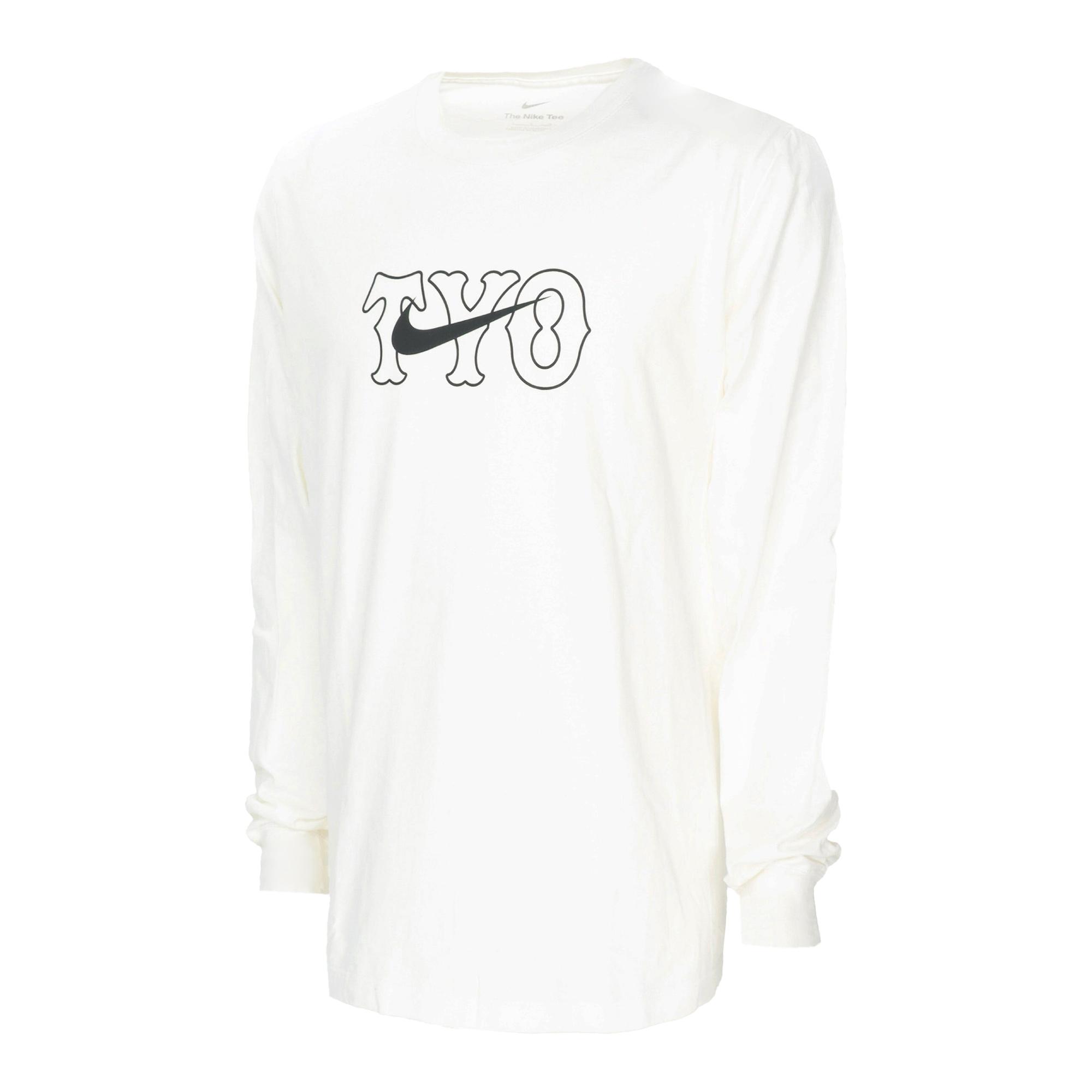 読売ジャイアンツ 　 ナイキ TYO ☓ swooshパーカー 読売ジャイアンツ/巨人/NIKE(ナイキ) TYO×Swoosh パーカー/CLUB