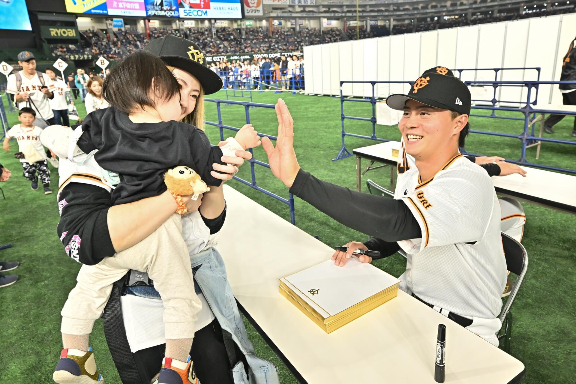 あけきち様限定　ジャイアンツ　ファンフェスタ ２０２４　２席 ジャイアンツ・ファンフェスタ2024 イベント概要決定 イベント