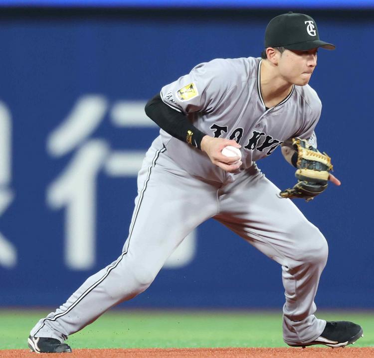 【新品未開封】泉口友汰選手　読売ジャイアンツ　巨人軍　レプリカユニフォーム　L 新品未開封】泉口友汰選手 読売ジャイアンツ 巨人軍 レプリカ