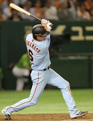 坂本選手が5月度「月間アットホームヒーロー賞」を受賞 | 読売