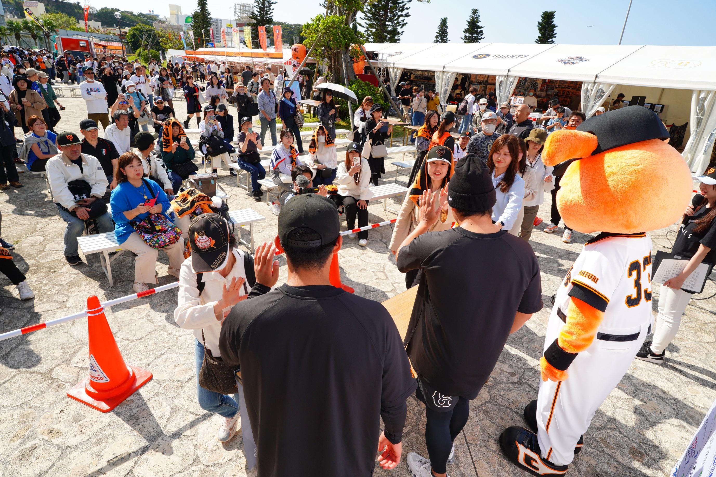 これからも「応援します！能登」～長野、赤星両選手が募金活動で