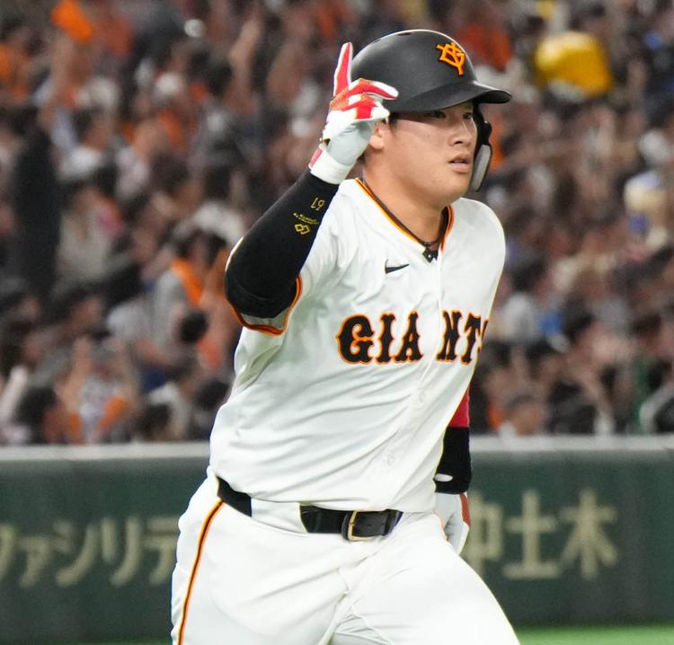 巨人・増田陸が先制2号ソロ 金丸の速球を左翼席へ運びガッツ