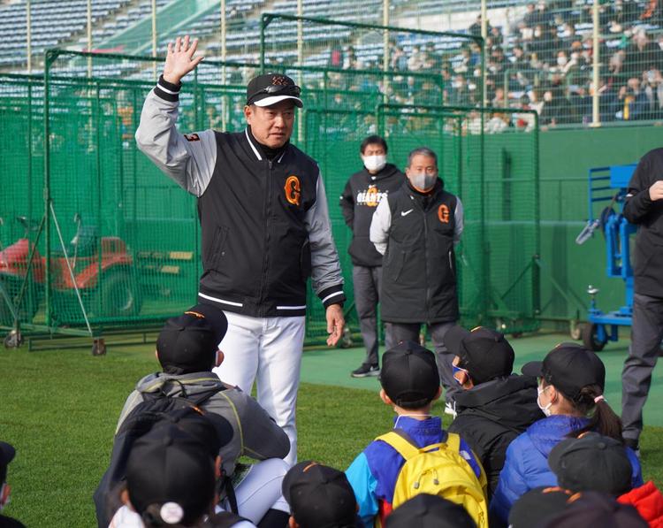 春季キャンプ5日目 | Gフォト | 読売ジャイアンツ（巨人軍
