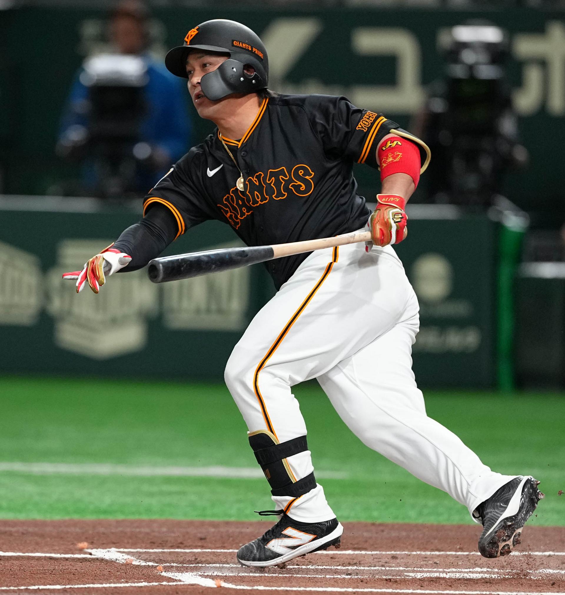 読売巨人軍　公式練習球 読売巨人軍 公式練習球 読売巨人軍 公式練習球 Amazon | 読売