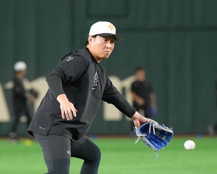 長野 久義 | 選手情報 | 読売ジャイアンツ(巨人軍)公式サイト 長野 久義 | 選手情報 | 読売ジャイアンツ(巨人軍)公式サイト