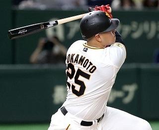 岡本和真選手の4番通算100号本塁打も 9回に追いつかれ今季8度目の