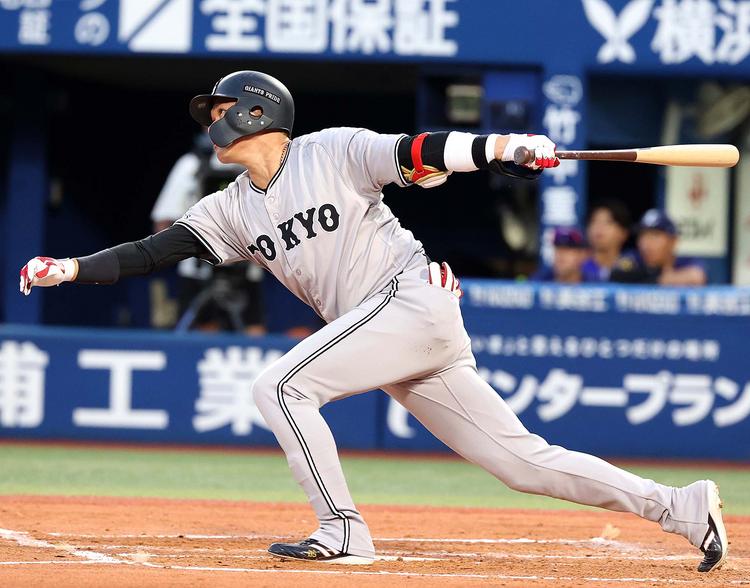 希少・美品】 読売ジャイアンツ 坂本勇人 レプリカユニフォーム
