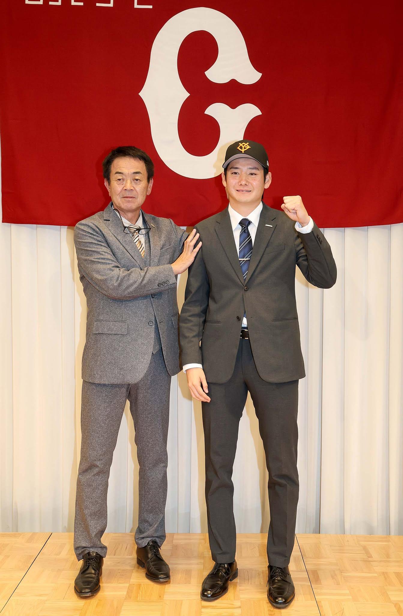 【最終値下げ】ジャイアンツ　髙橋優貴　実着用　実使用ユニフォーム 育成選手の支配下契約について | 読売ジャイアンツ（巨人軍）公式サイト