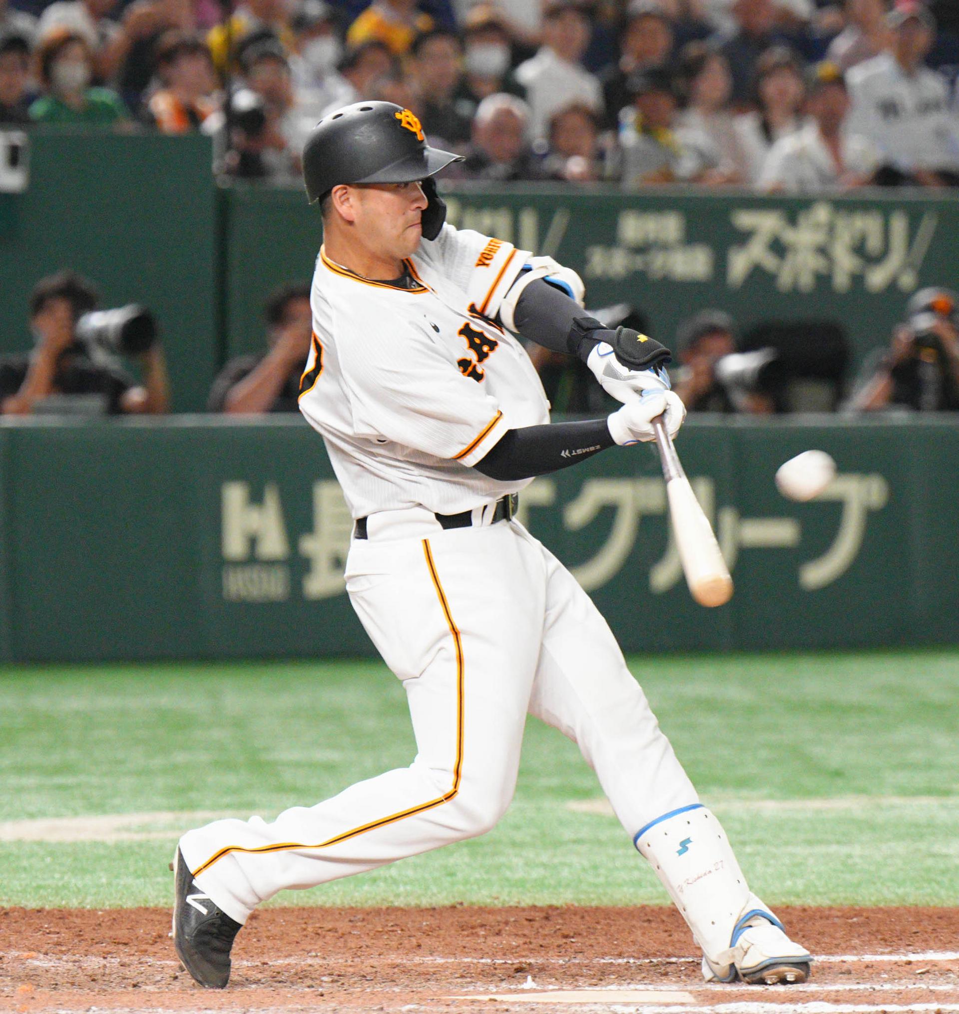 秋田 6月30日巨人戦 巨2―1中（21日） 平山が逆転2点打｜秋田魁新報電子版