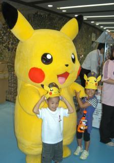 東京ドームにピカチュウ登場! 夏休みポケモンウイーク | 読売 東京ドームにピカチュウ登場! 夏休みポケモンウイーク | 読売