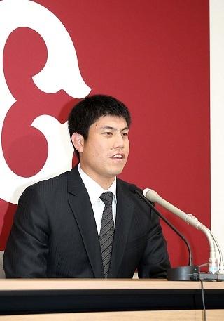 西村健太朗投手が引退を表明 「悔いはない」 | 読売ジャイアンツ 西村健太朗投手が引退を表明 「悔いはない」 | 読売ジャイアンツ
