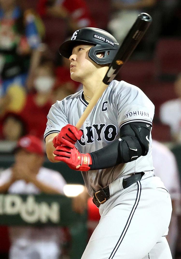 岡本 和真 | 選手情報 | 読売ジャイアンツ（巨人軍）公式サイト
