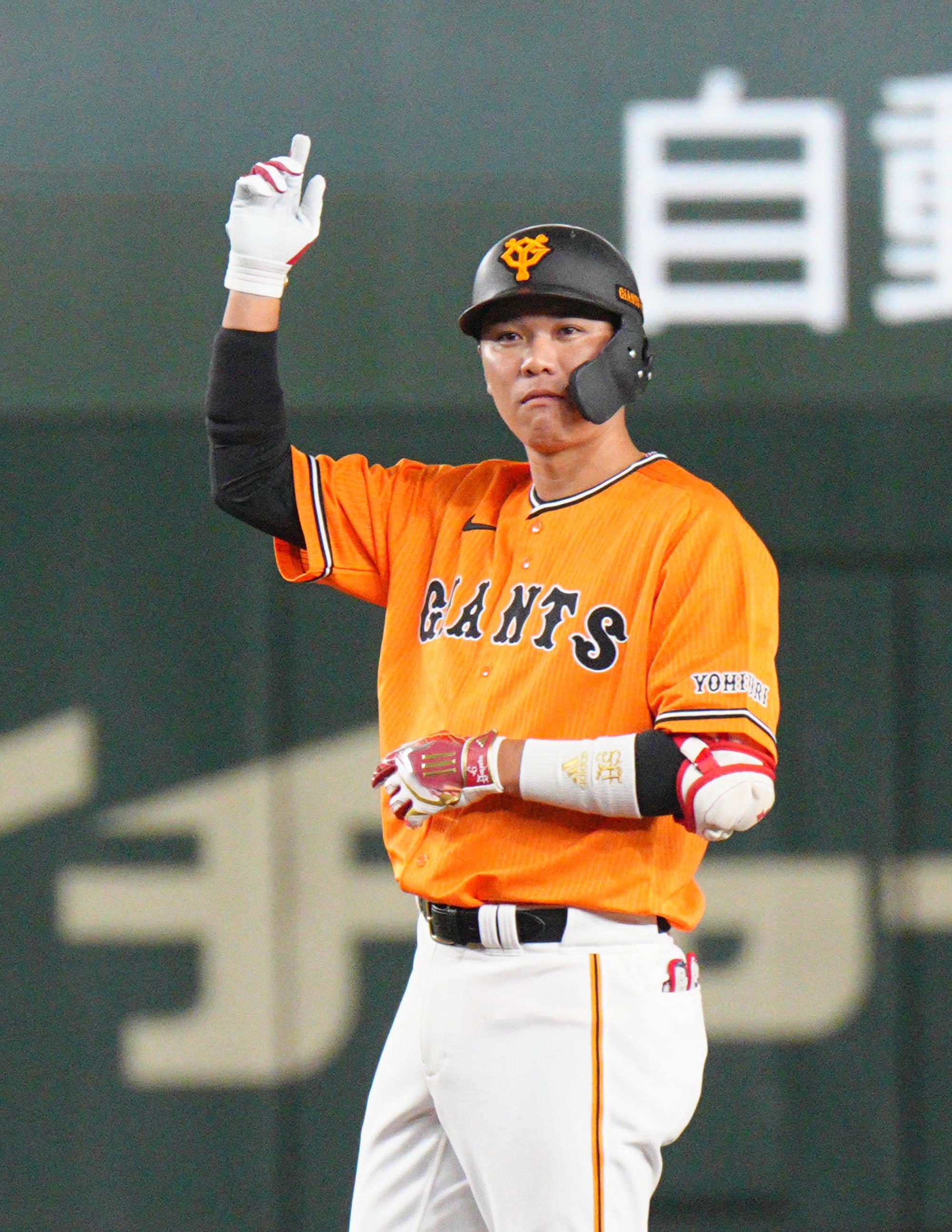 最新作売れ筋が満載 読売ジャイアンツ 坂本勇人 ６番 ユニフォーム